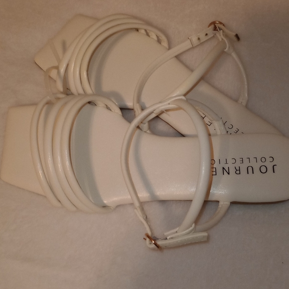 Shoes - Picture 3 of 3